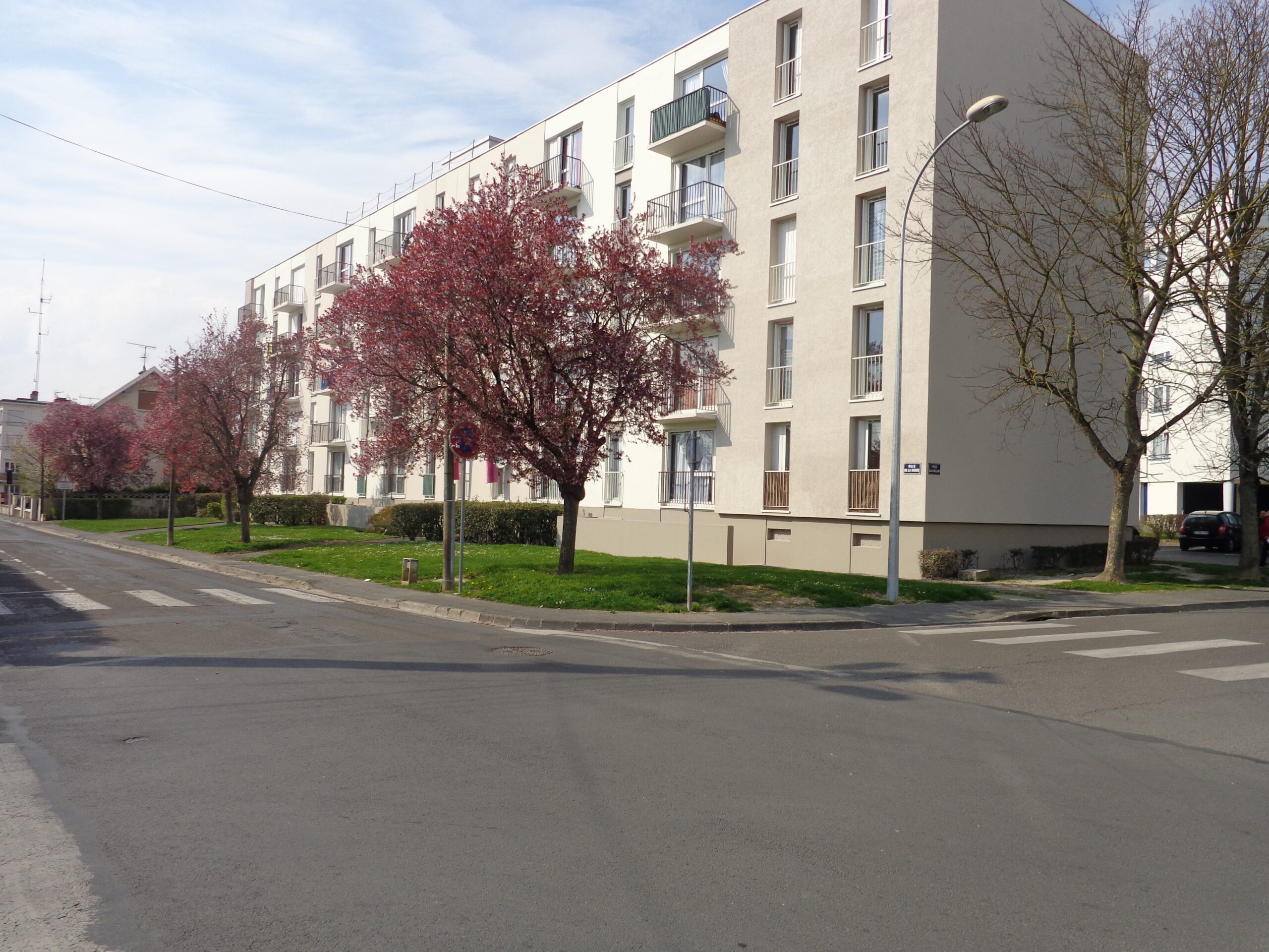 LAON, 02000 LAON, 02000